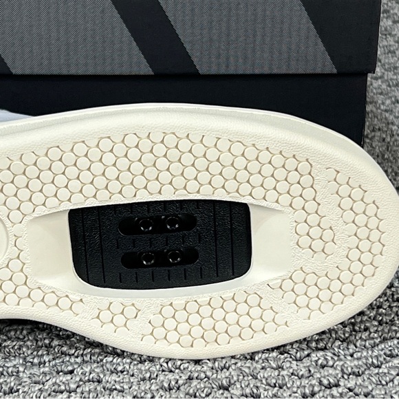 Adidas Originals Velostan Smith Cycling Shoes White Men's 8.5 - Women's 9.5 - Picture 14 of 16